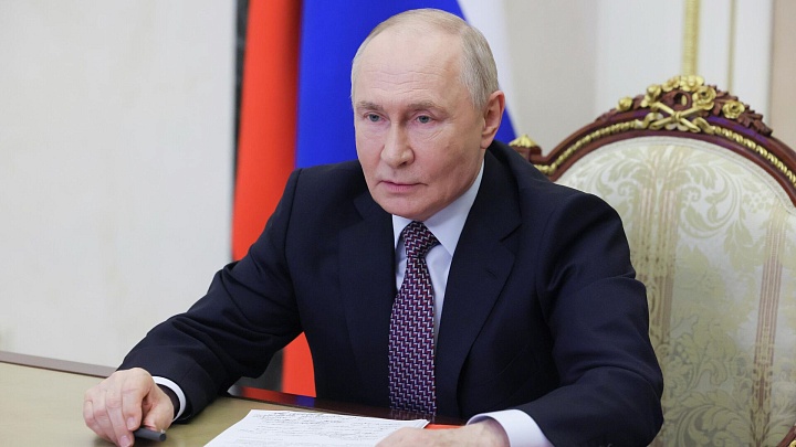 Европа сама отказалась от российских энергоносителей, заявил Путин