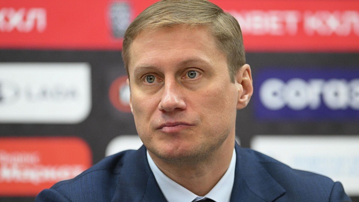 Люзенков утвержден в должности главного тренера "Сибири"
