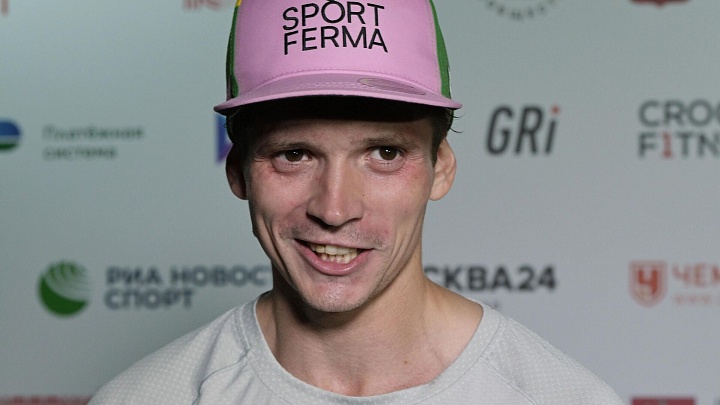 Неделин выиграл Дюссельдорфский марафон и побил 19-летний рекорд России