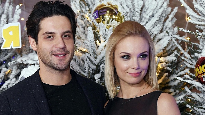 Суд начнет бракоразводный процесс Богатырева и Арнтгольц в конце ноября